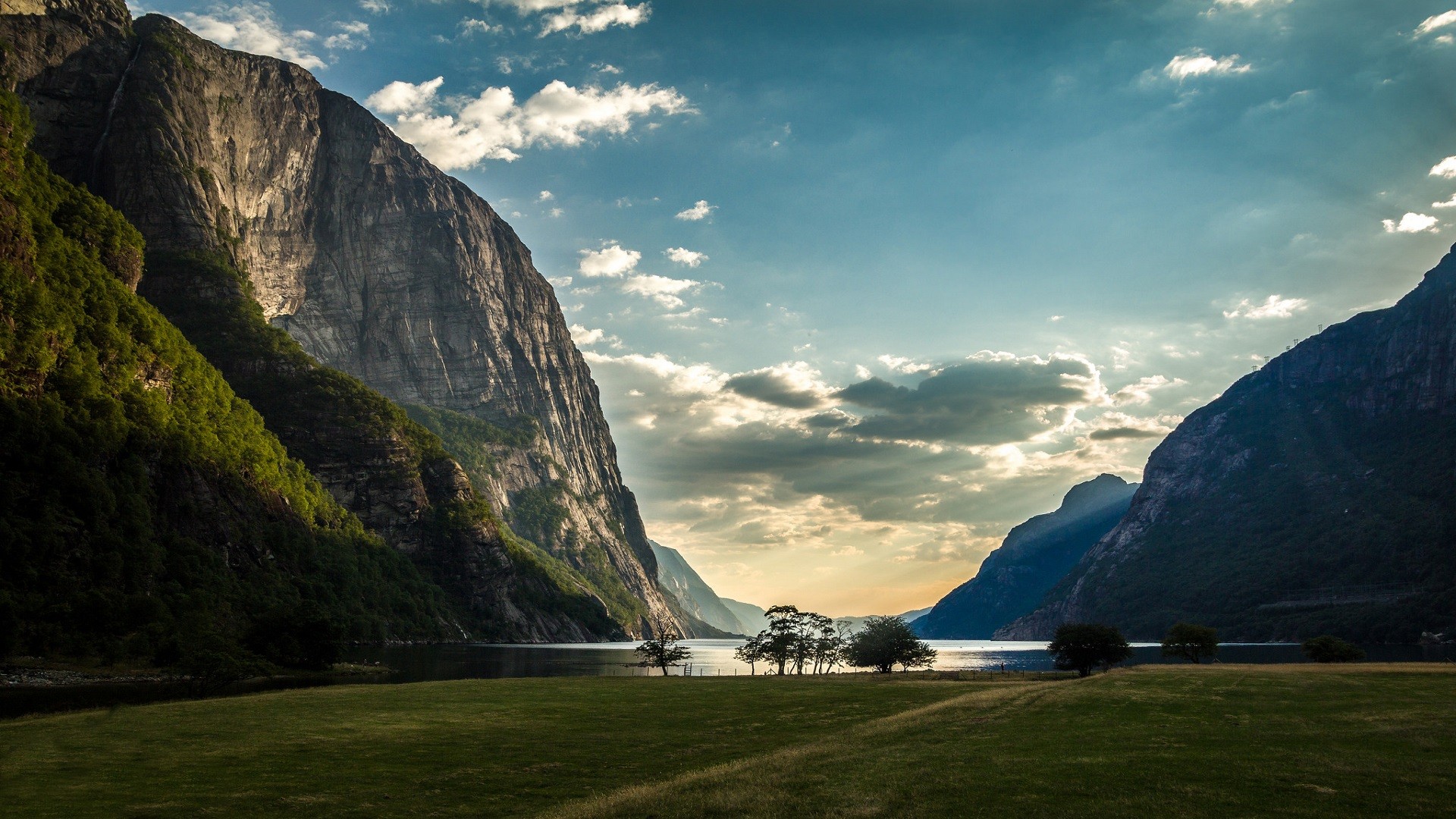 explore image